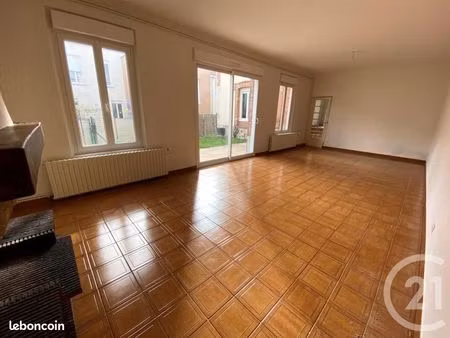 maison 6 pièces 156 m²