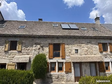 ferme 9 pièces 200 m²