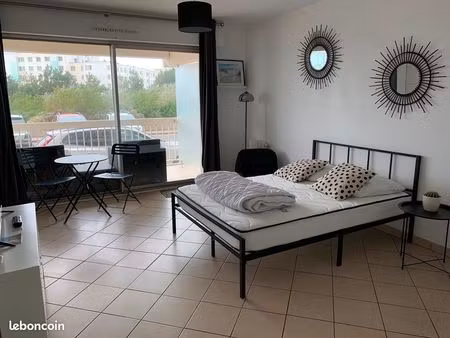studio meublé