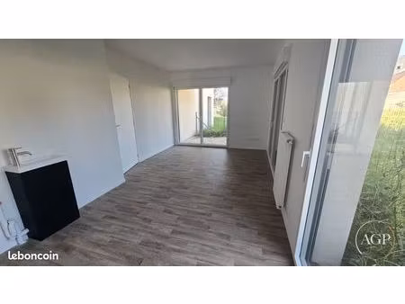 local 12 m² orleans