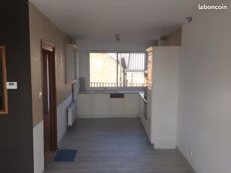 maison 75 m² avec jardin  garage et cuisine équipée