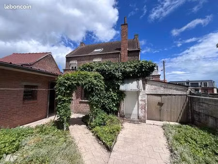 maison 7 pièces 196 m²