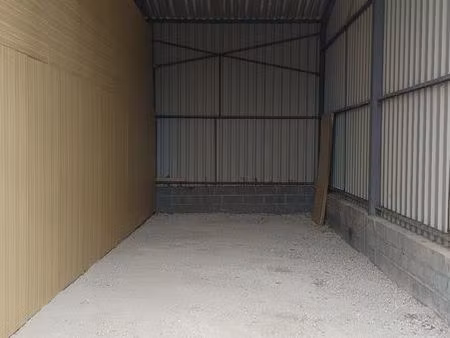 box fermé individuel sécurisé pour camping-car / caravane / fourgon