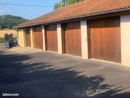 location / garage / stockage