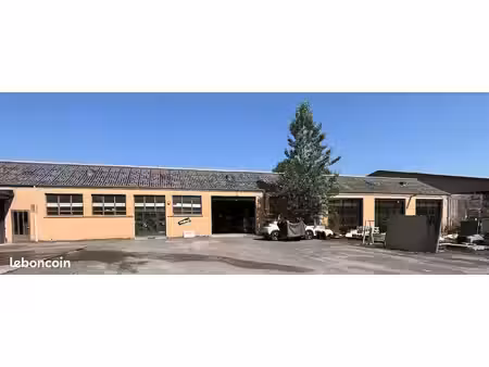2700 m² à lorquin (57)
