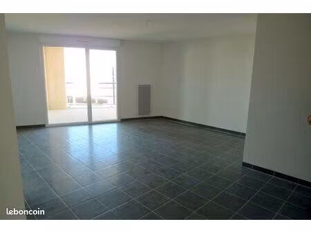 loue beau t3 à blagnac de 65 m2