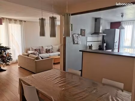 loue bel appartement