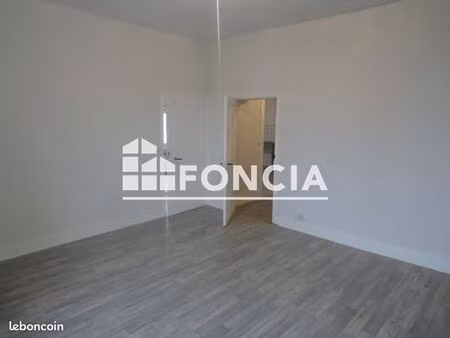 appartement 2 pièces 74 m²