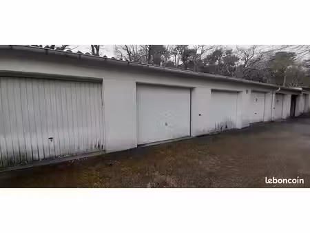 garage box ferme 15m2 anglet à louer