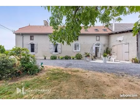 ferme 9 pièces 227 m²