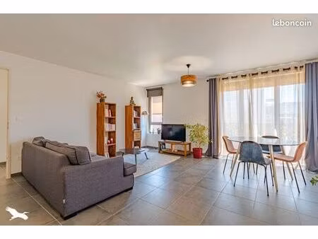 appartement 4 pièces 80 m²