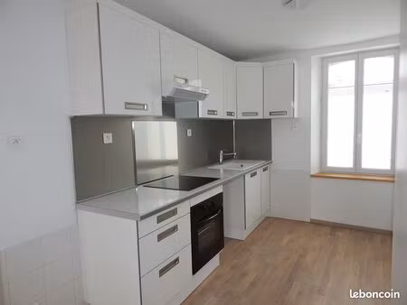 centre ferrieres f2 transversal de 55m2