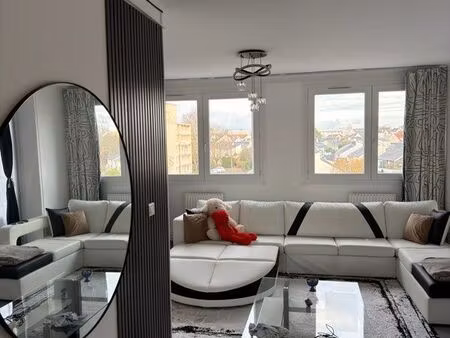 apartement 75m² pied tramway