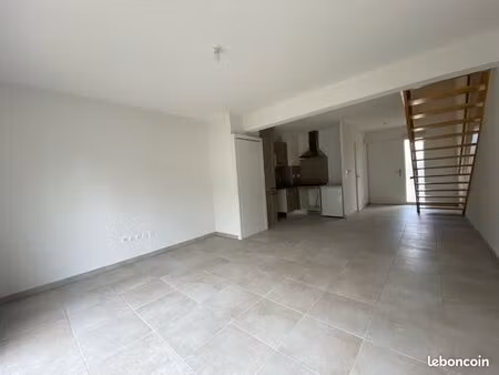 villa 4 pièces 78 m²