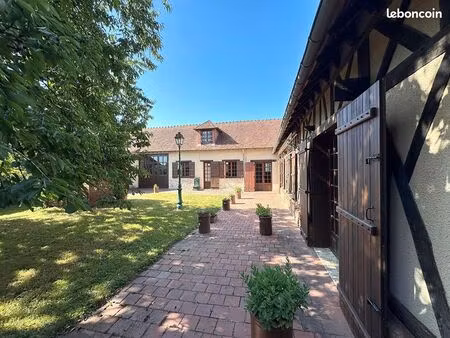 maison 7 pièces 185 m²