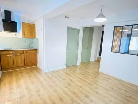 t1 rénové – 32 m2 – centre-ville voiron