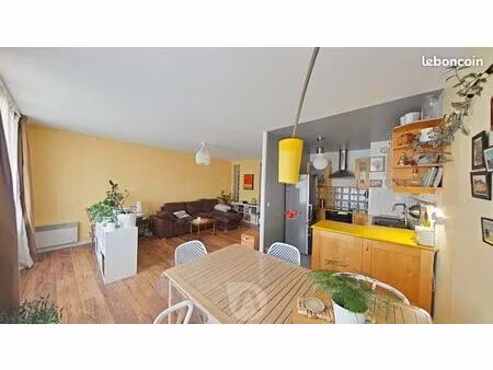 appartement 3 pièces 65 m²