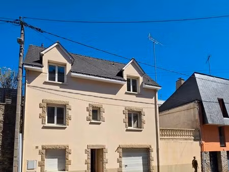 maison de ville avec terrasse et garage