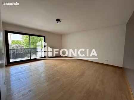 appartement 3 pièces 81 m²