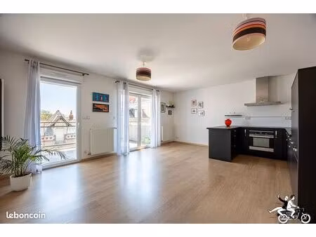 appartement 3 pièces 74 m²
