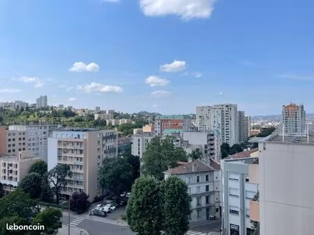 appartement 1 pièce 32 m²