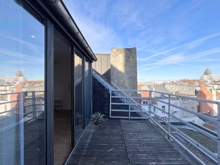 duplex à louer à rue de la victoire 122 saint-gilles (vbe40976)