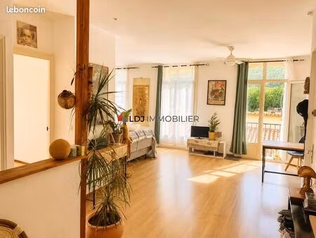appartement 3 pièces 81 m²