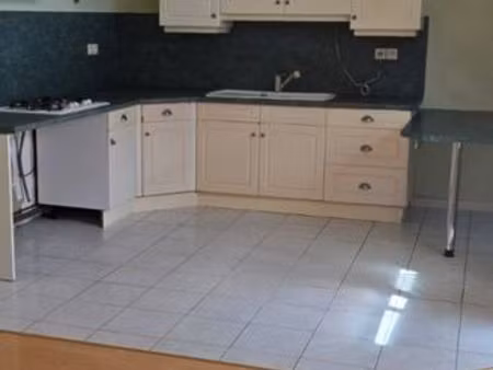 appartement t3 a louer