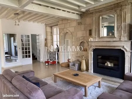 propriété 8 pièces 231 m²