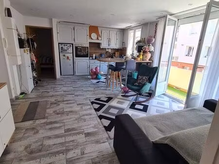 appartement f3 en plein cœur du centre ville