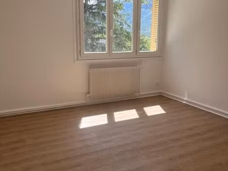 appartement 4 pièces 69 m²