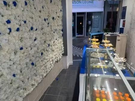 droit au bail tous commerces – hyper-centre voiron – matériel inclus