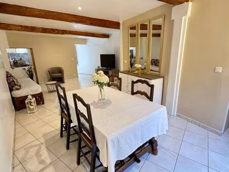 maison de caractère 100 m² – 3 chambres – terrasse 11 m² – lumineuse et traversante – fort