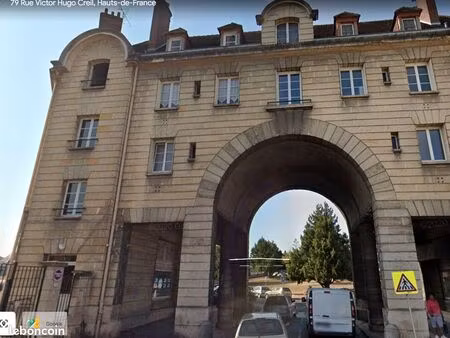 appartement meublé f1 bis avec place parking plein centre de creil / proche gare