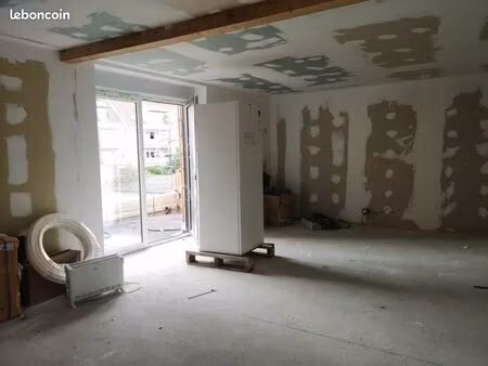 appartement 2 pièces 79 m²