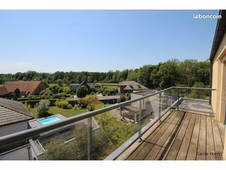 appartement 4 pièces 144 m²