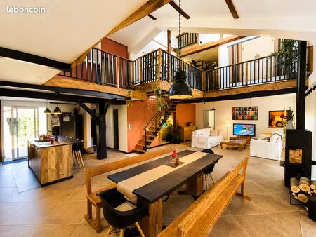 maison familiale + t2 indépendant 33660 saint seurin sur l'isle