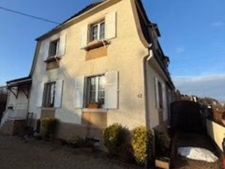 maison 3 pièces 80 m²
