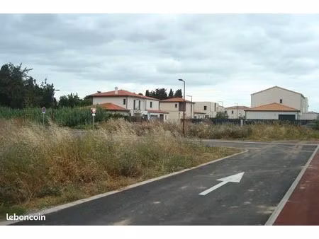 terrain 1 223 m² theza