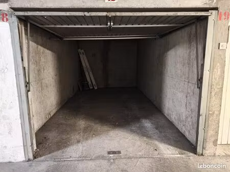 box garage à vendre