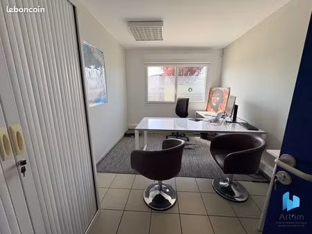 bureaux 450 m² coulaines