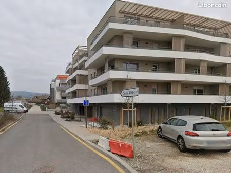 location parking 14m²