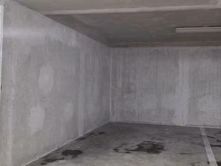 place de parking centre gare