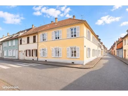 immeuble 8 pièces 188 m²