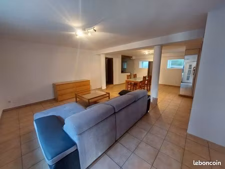 appartement t2 / 66m² / parking / jardin