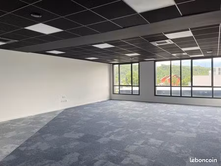 bureau professionnel à louer