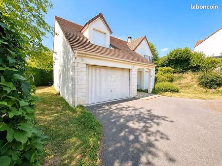 maison 6 pièces 135 m²