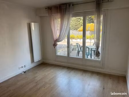 studio 1 pièce 20 m²