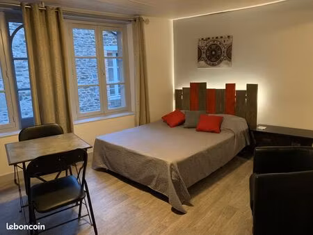beau studio meublé centre ville