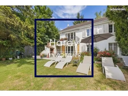 maison 6 pièces 132 m²